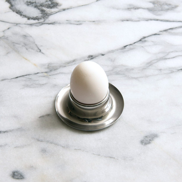 エッグスタンド